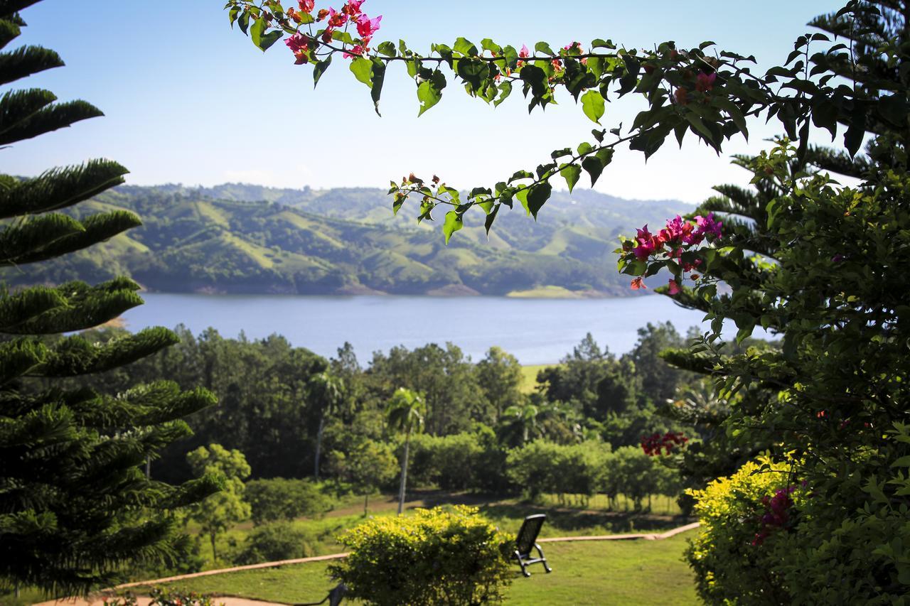 Villas Del Lago Lake Resort And Campground Yaque Arriba Exterior photo